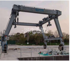 北京環球影城-液壓輪胎式船艇搬運機-MBH25t-11.5m